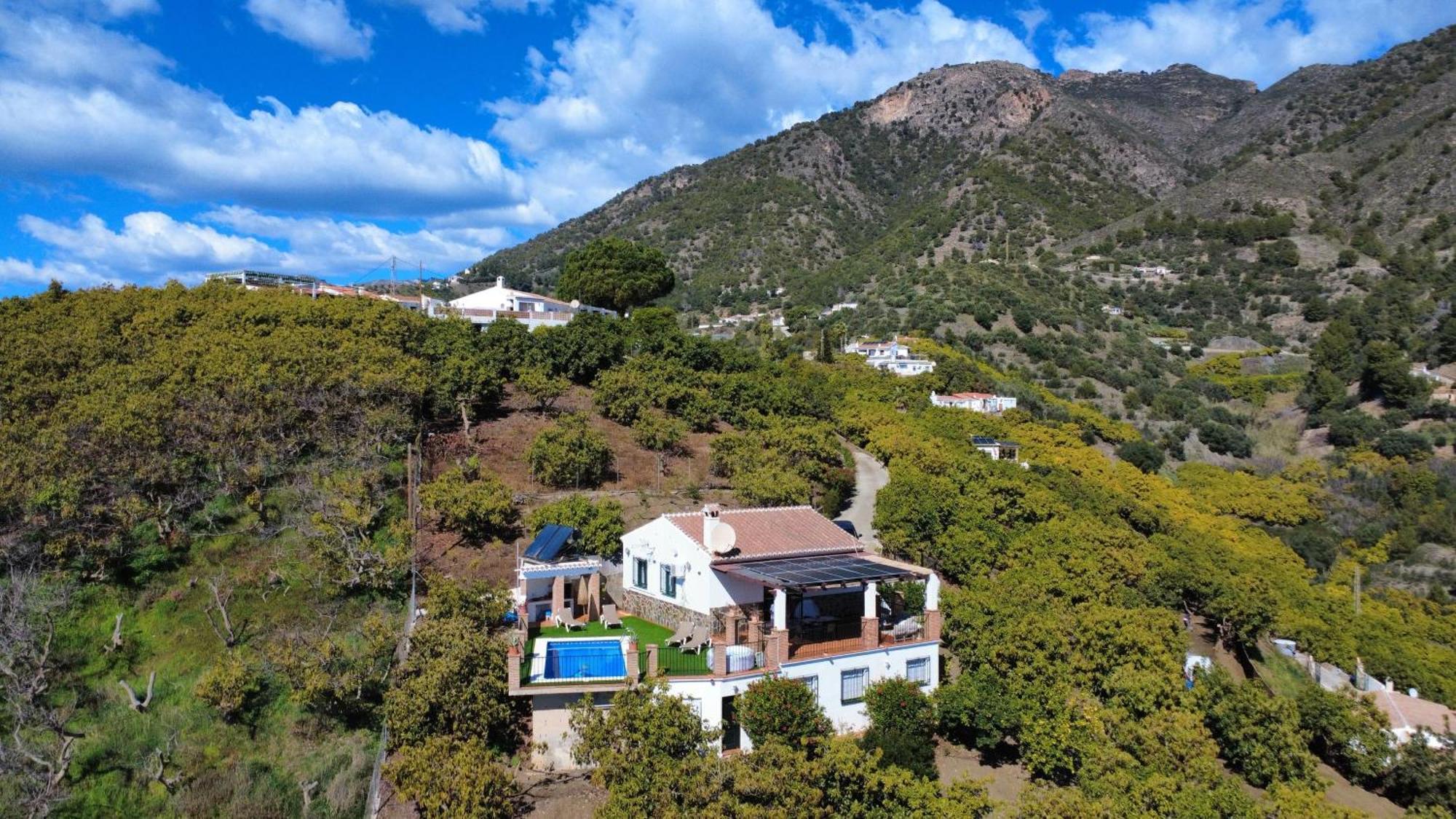 Villa En Frigiliana Con Piscina, Jacuzzi Y Espectaculares Vistas Zewnętrze zdjęcie
